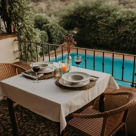 De Valdezufre Hotel 3*