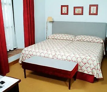 Hotel De Valdezufre Aracena